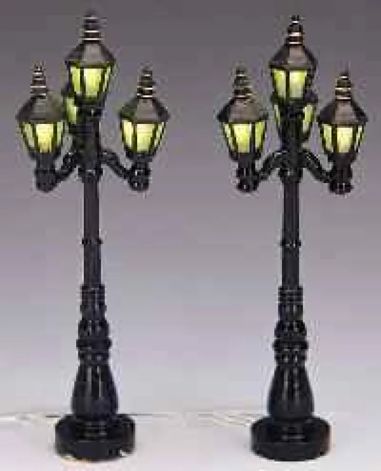 Lemax 34902 - Old English Street Lamps Battery-Operated (4.5V) - Christmas Village Misc. Accessories