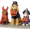 Lemax 12887 - Trick Or Dog Treats - Spooky Town Halloween Village Figurines